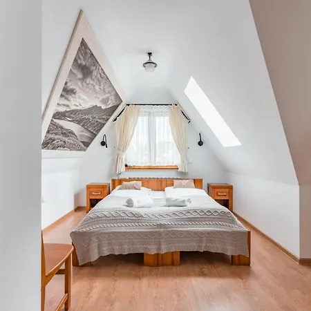 Siuster Comfort - Komfortowa Z Doskonala Lokalizacja, Niedaleko Term Bukovina 住宿加早餐酒店 布库维纳塔然斯卡