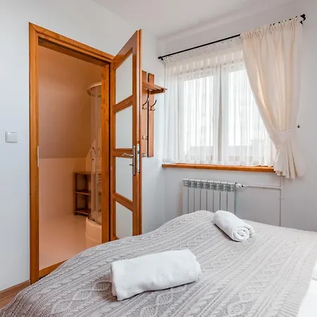 Siuster Comfort - Komfortowa Z Doskonala Lokalizacja, Niedaleko Term Bukovina I Stoku Narciarskiego - Idealna Dla Rodzin Bukowina Tatrzanska