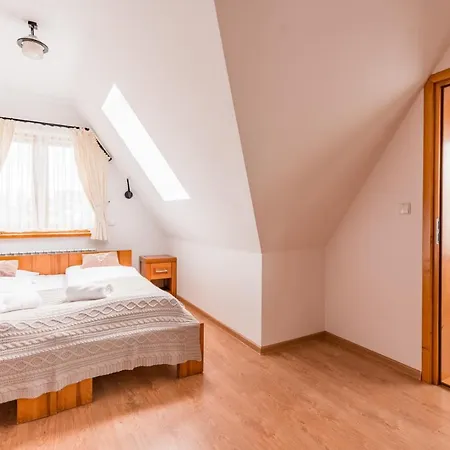 Siuster Comfort - Komfortowa Z Doskonala Lokalizacja, Niedaleko Term Bukovina I Stoku Narciarskiego - Idealna Dla Rodzin Bukowina Tatrzanska