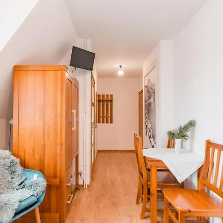 住宿加早餐酒店 Siuster Comfort - Komfortowa Z Doskonala Lokalizacja, Niedaleko Term Bukovina 3*