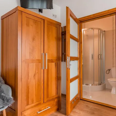 Couette-café Siuster Comfort - Komfortowa Z Doskonala Lokalizacja, Niedaleko Term Bukovina Bukowina Tatrzańska
