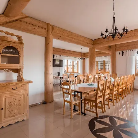 Siuster Comfort - Komfortowa Z Doskonala Lokalizacja, Niedaleko Term Bukovina I Stoku Narciarskiego - Idealna Dla Rodzin Bed & Breakfast